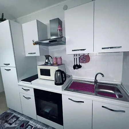 Rose's House * Бари